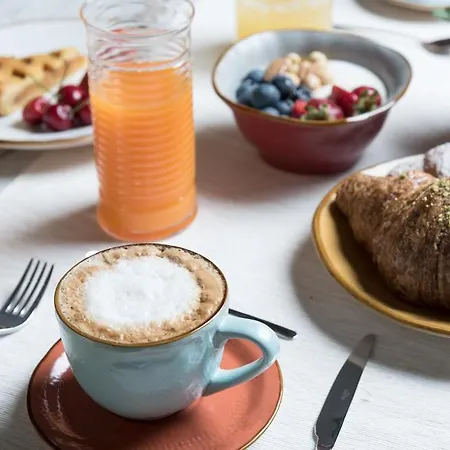 Vallechiara Bed & Breakfast 4*